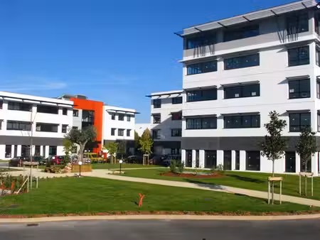 location bureaux 7362m²