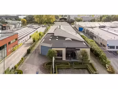 bâtiment d’entreprise à louer à aalst pour € 9.495
