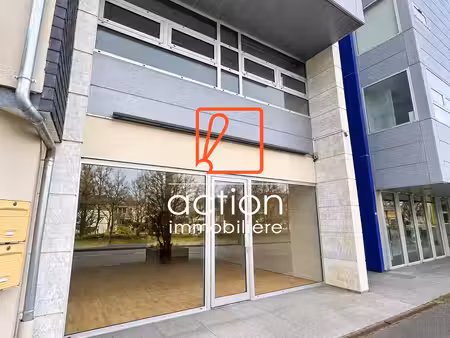 à louer local commercial de 96 m2 lannion centre / gare