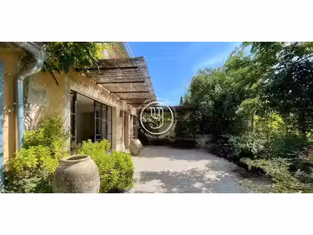 maison avec piscine et jardin saint-rémy-de-provence (13)