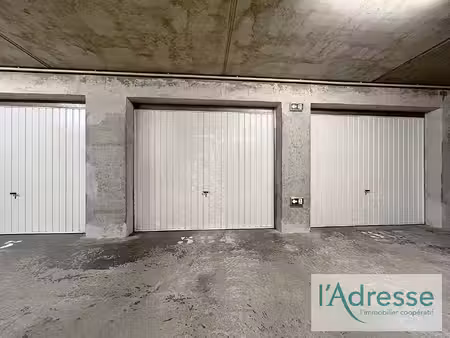 parking à louer