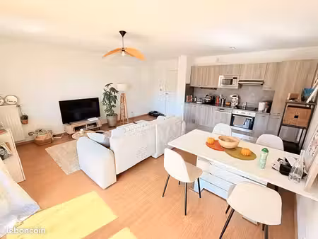 appartement 3 pièces 69 m²
