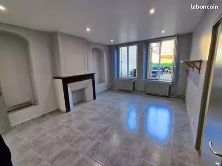 appartement f2 de 65m² rdc