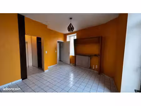 appartement f2 en rez-de-chaussée