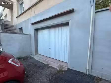 garage box parking à louer – 15 m² – montbéliard