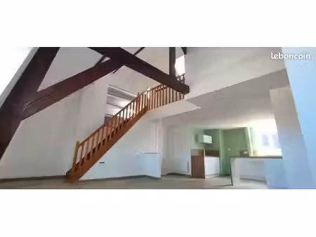 duplex t4 refait à neuf