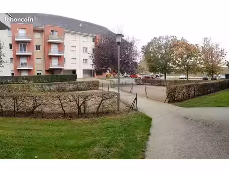 à louer – appartement 54 m² avec balcon et parking – gaillon