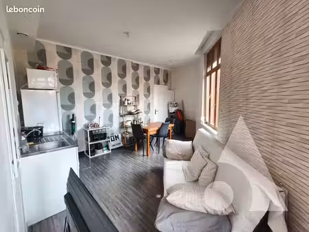 studio 1 pièce 22 m²