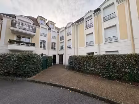 appartement 2 pièce avec place de parking en sous-sol