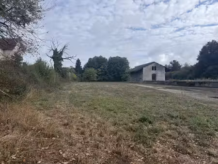 ancienne gare de marchandise + terrain