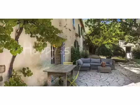 maison avec piscine et jardin la roquebrussanne (83)