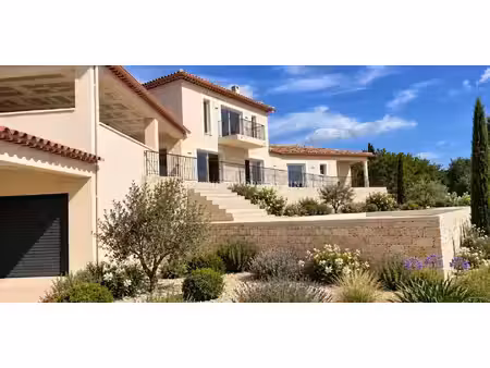 maison avec terrasse lorgues (83)