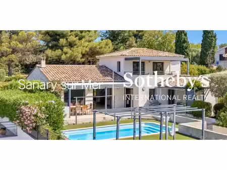 maison avec piscine en bord de mer sanary-sur-mer (83)