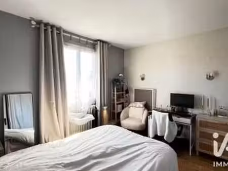 vente immeuble à la couronne (16400) : à vendre / 188m² la couronne
