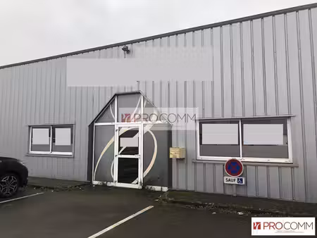 local d'activités à louer