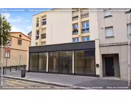 local commercial sur faubourg bonnefoy 107 m2