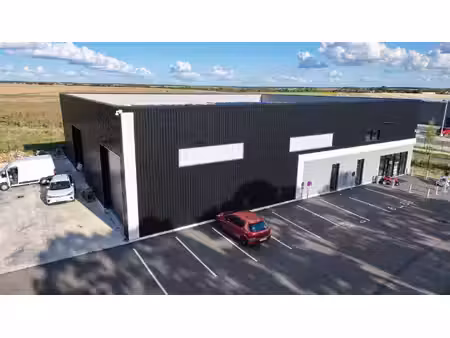 entrepôt à vendre
