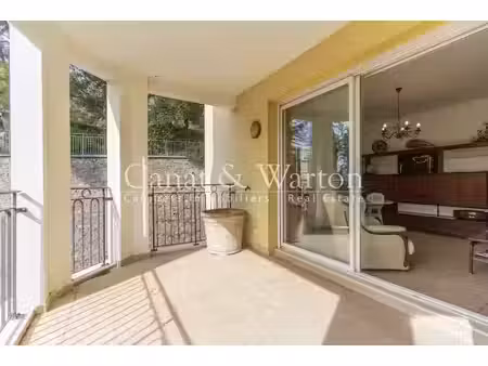 vente appartement 3 pièces 67 m² à hyeres (83400)  388 500 €