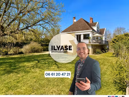 maison 215 m² | 5ch | 2530 m² de terrain clos et arboré | piscine
