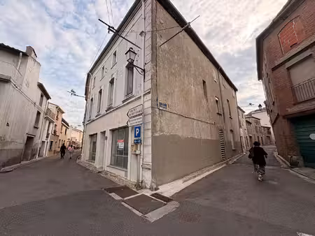 st - paul de fenouillet - immeuble avec local commercial