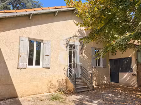 maison de charme à rénover avec jardin et garage en centre-vil