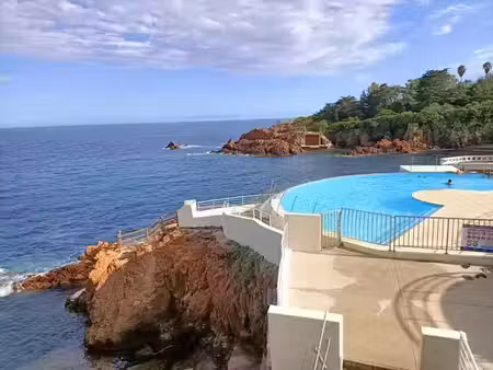 vente appartement 2 pièces 67.79 m² à saint-raphael (83700)  577 000 €