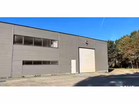 entrepôt à louer à herk-de-stad pour € 2.995