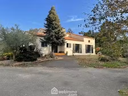 vente maison à saint-avaugourd-des-landes (85540) : à vendre / 190m² saint-avaugourd-des-l