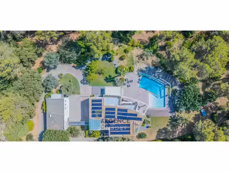 maison avec piscine saint-gély-du-fesc (34)