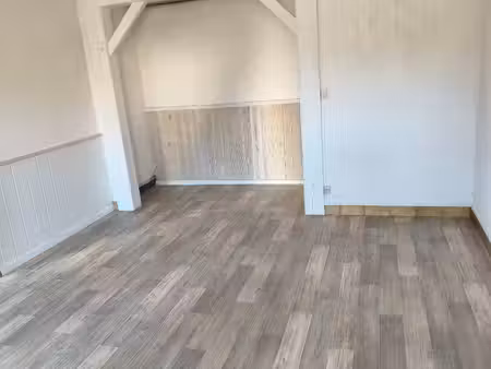 location maison 4 pièces  94.00m²  saint
