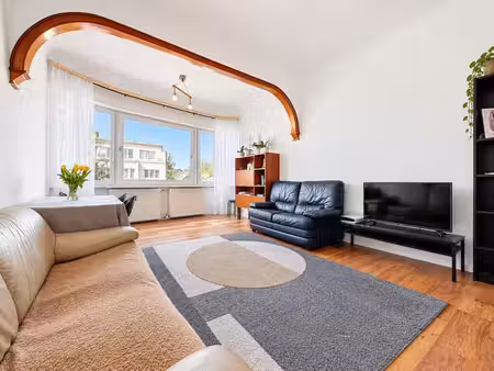 spacieux appartement + mansarde aménagée en studio
