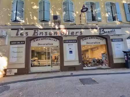 local commercial à vendre