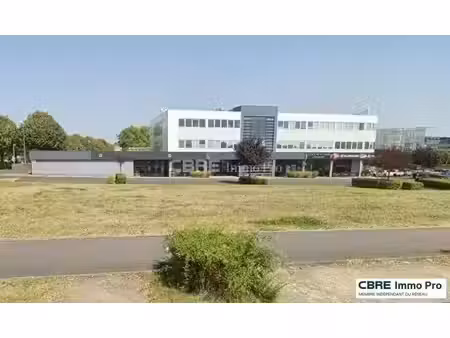 local commercial à louer