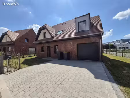 maison 6 pièces 144 m²
