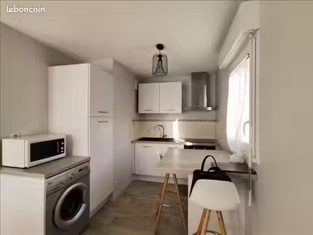 studio 1 pièce 31 m²