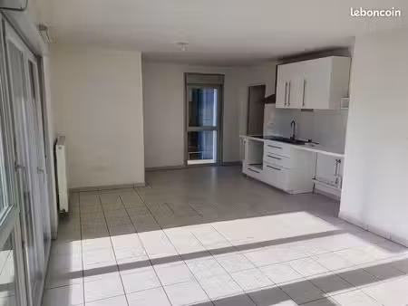 appartement 2 pièces 57 m²