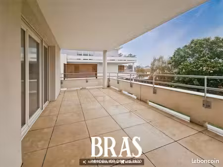 appartement 3 pièces 77 m²