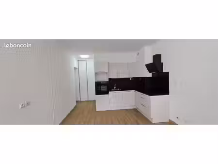 t2 36 m² – tullins – 520 cc – rdc – cuisine équipée