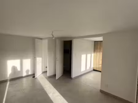 maison 3 pièces 76 m²