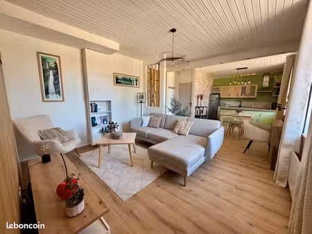 appartement meublé 50 m² rénové – les rousses – proche frontière suisse