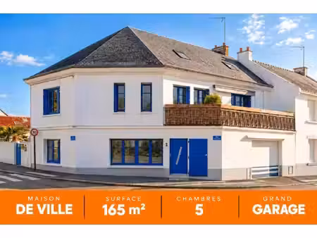 grande maison de charme à batz-sur-mer