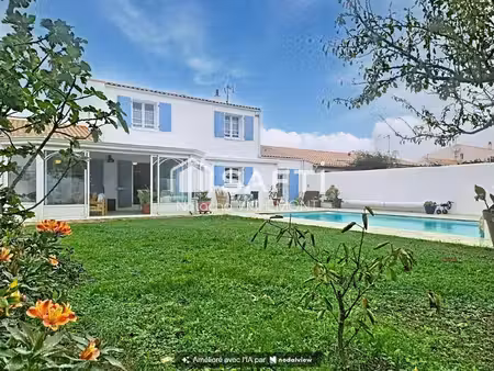 maison familiale de 177m² utile  4 chambres  piscine chauffée et grand garage