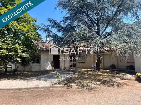 maison de 205 m2 sur 1 niveau 4 chambres   2 sdb   terrain de 3800 m2 pac air air gainable