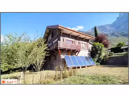 maison de 10 pièces de 125 m² à saint-julien-mont-denis