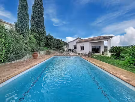 juvignac - villa familiale de 4 chambres – piscine et vue golf