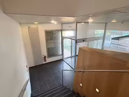 aulnay-sous-bois — bureaux 224 m² en parfait état — 4 144 € ttc/mois cc