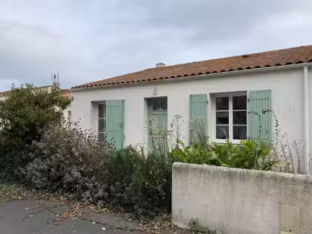 maison à louer à l'année