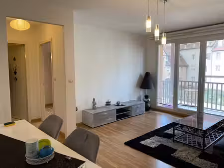 2p meublé avec balcon