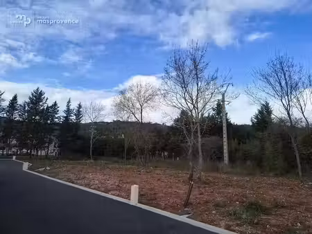vente terrain à batir 300 m² à le luc (83340)  119 000 €
