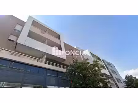 bel appartement t2 avec terrasse à castelnau-le-lez